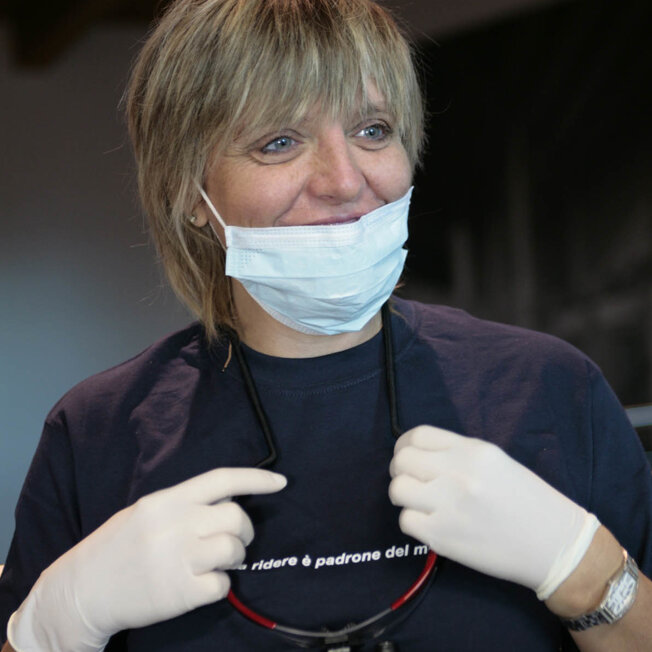 Cinzia Berardi assistente alla poltrona a Brescia Cinzia Berardi assistente alla poltrona a Brescia