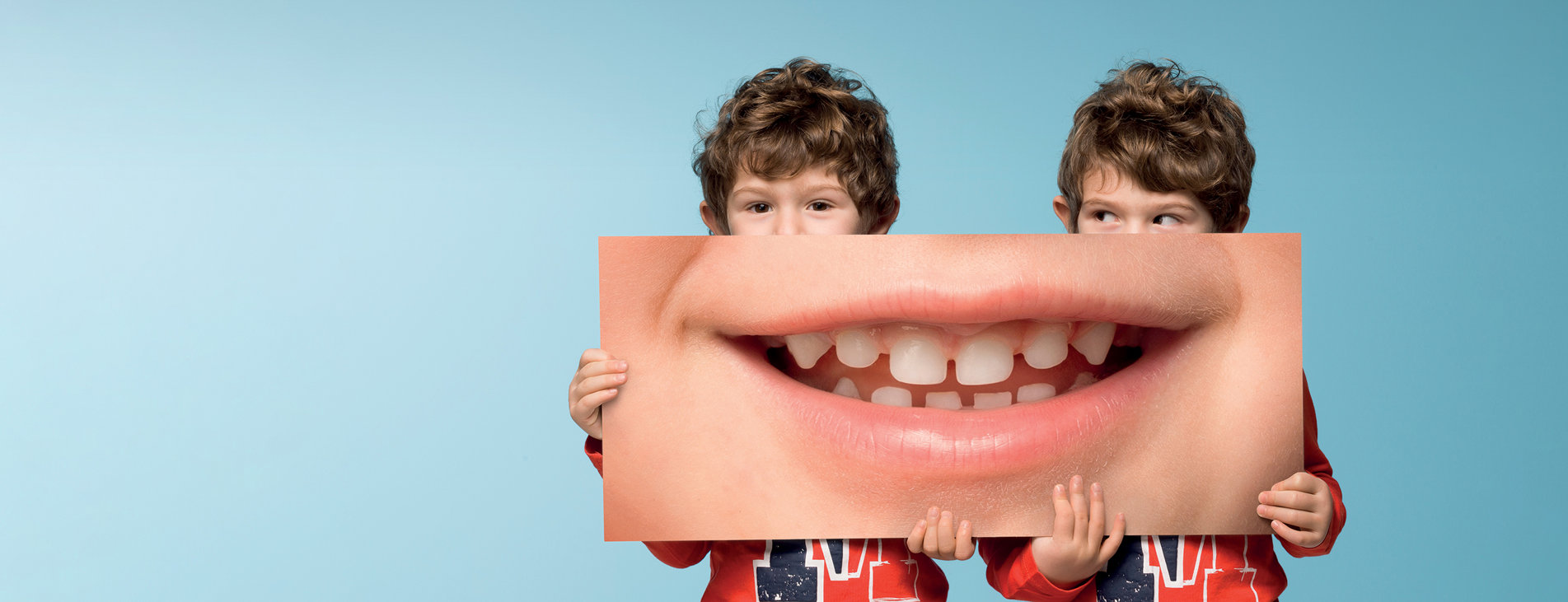 Con Centro di sedazione multimodale per adulti e  bambini